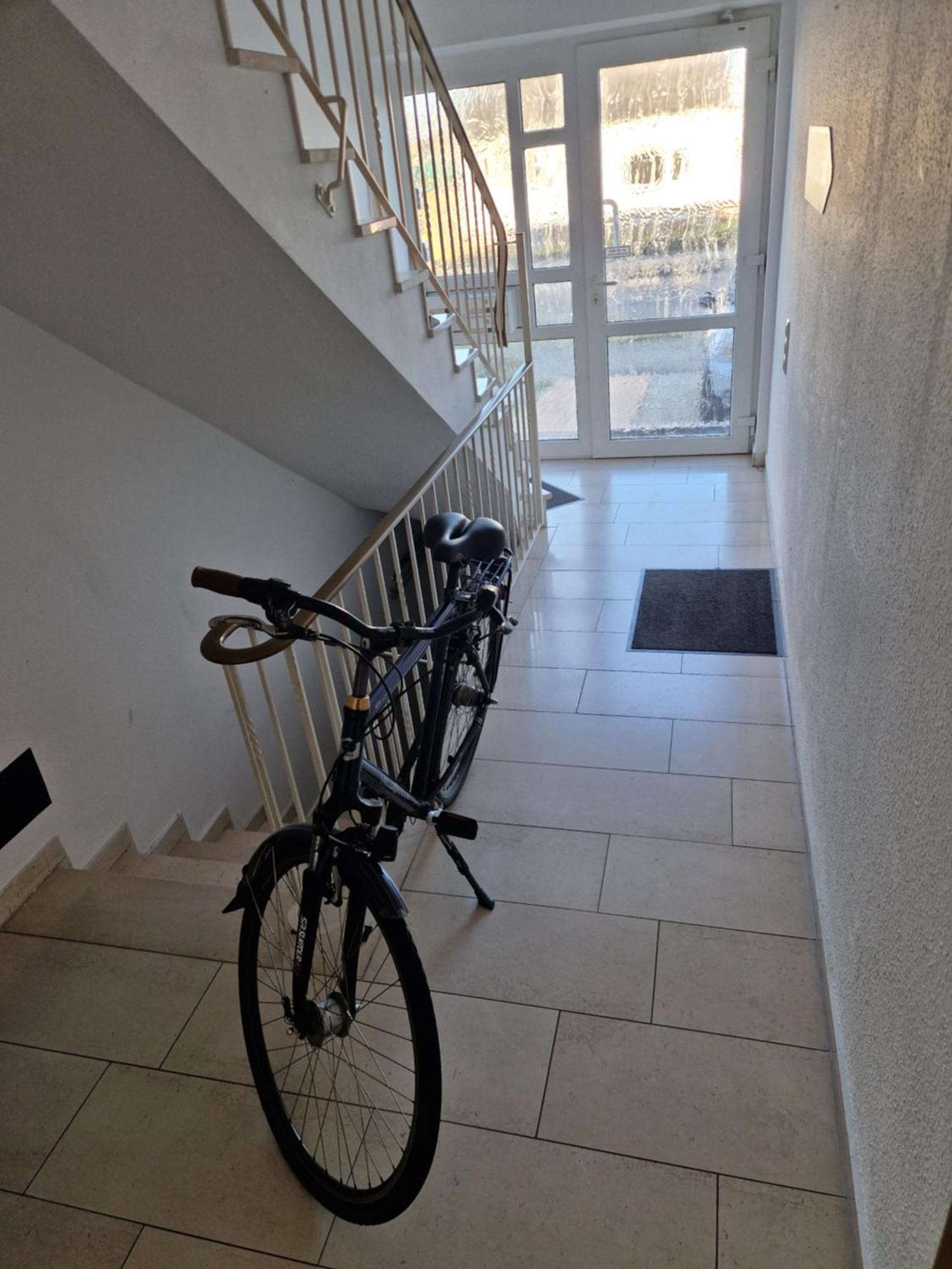 Einzelzimmer In Ruhiger Lage --- Check-In Mit Schluesselkasten メッペン エクステリア 写真